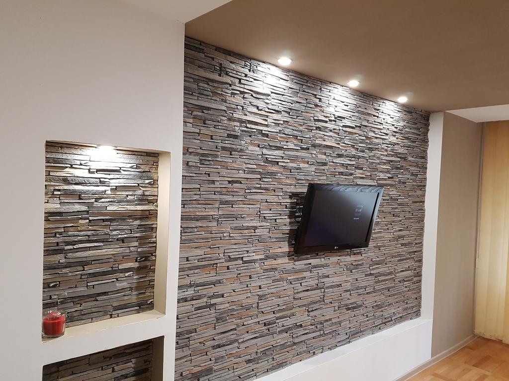 Woodstone Apartment Ploieşti Exterior foto